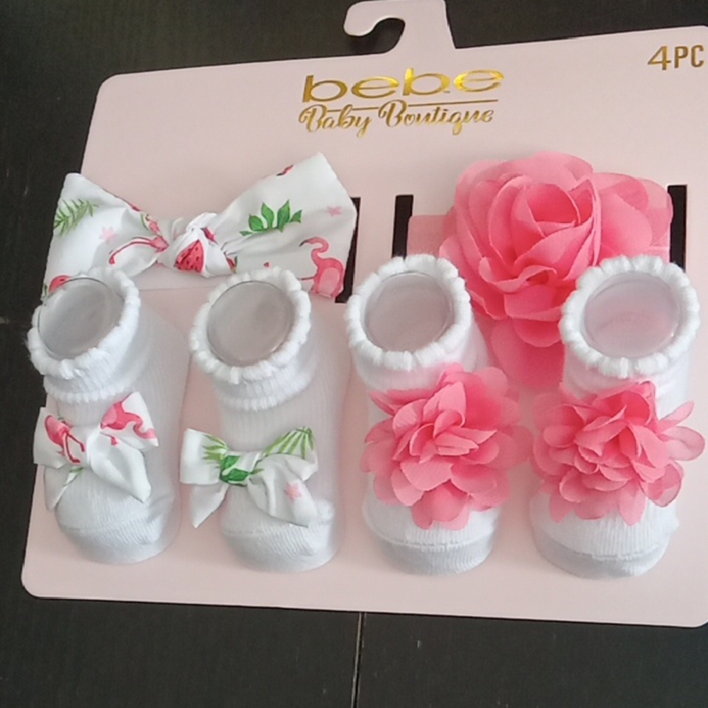 Pink and White Accessory Set